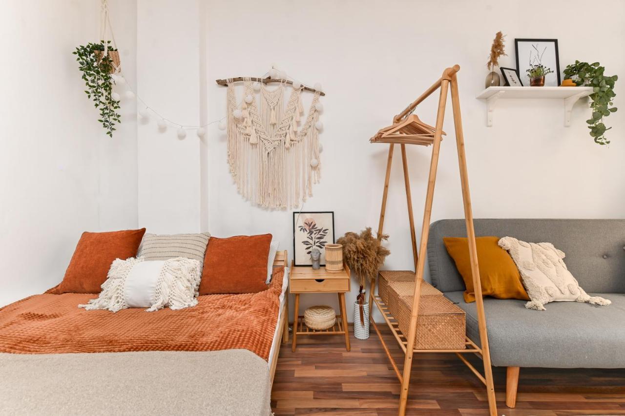 Cosy&Art 1Bd Apartment Next To Slaveykov Square Sofya Dış mekan fotoğraf