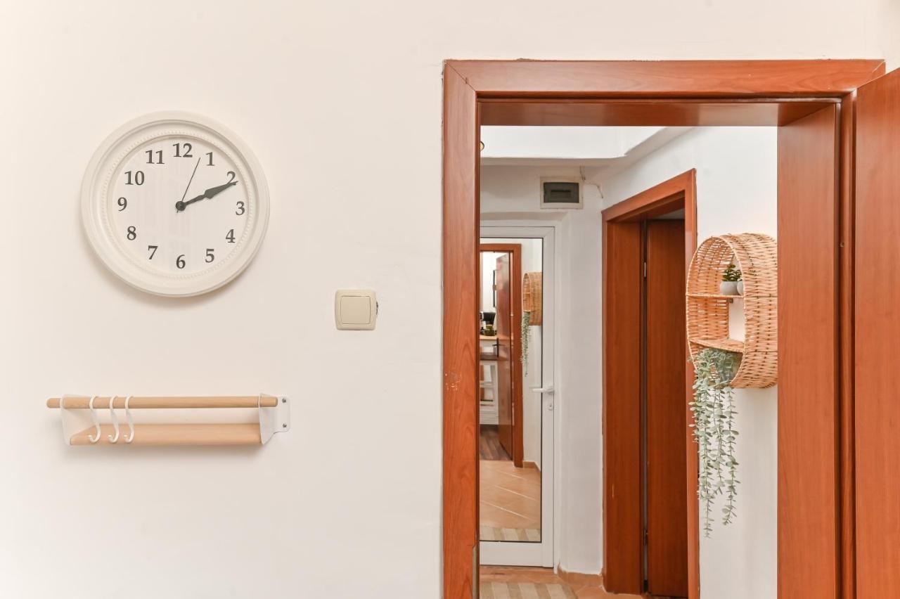 Cosy&Art 1Bd Apartment Next To Slaveykov Square Sofya Dış mekan fotoğraf
